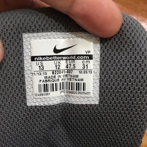 Nike Basketball Shoes Flywire Airmax size 13